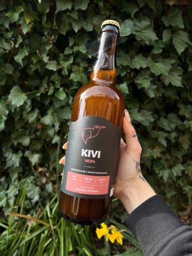 Kivi fľaška